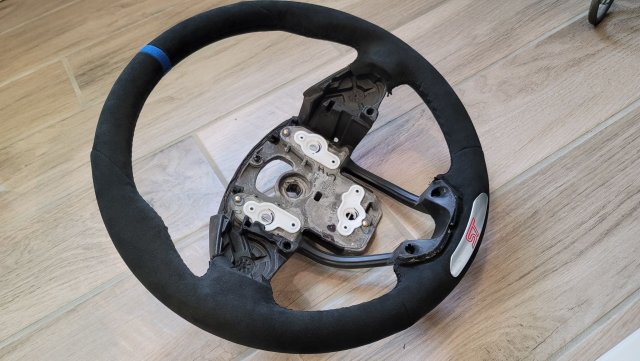 whoosh steering wheel.jpg