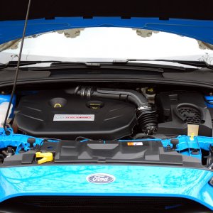 2016-ford-focus-rs-fd-eng-05-11.jpg