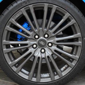 2016-ford-focus-rs-fd-wheels-02-11.jpg