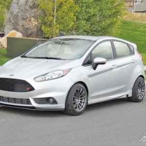 fiesta-st-fat-tires.jpg