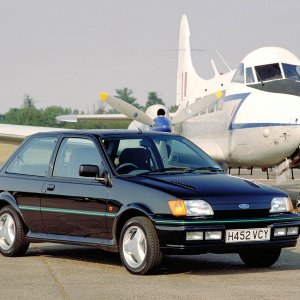 1990Ford_Fiesta_RS_Turbo.jpg