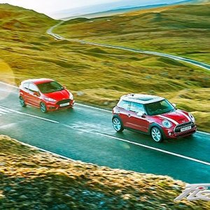 top-gear-fiesta-st-vs-mini-s-001.jpg